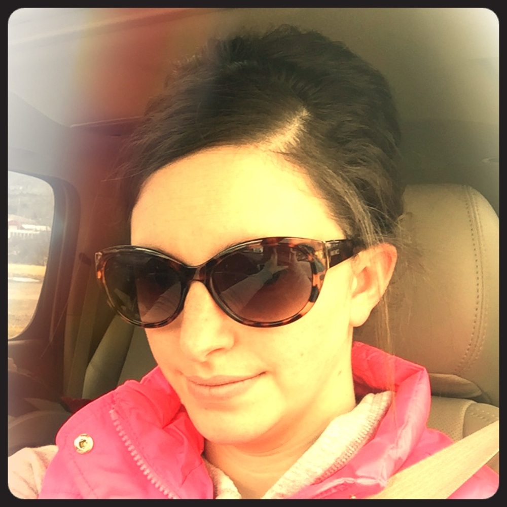 Meet your Posher, Amanda